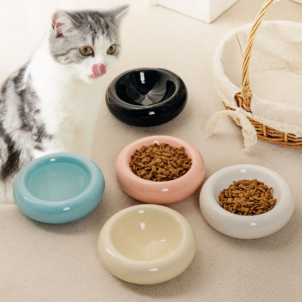 Anti-tipping Pet Feeders